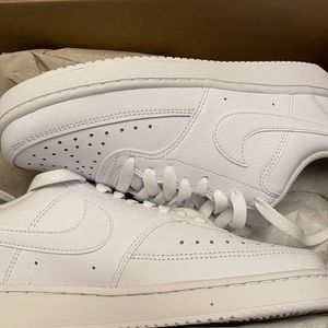 Women’s Nike Court Vision Low 6.5